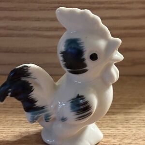 1950’s Porcelain Miniature  2.5” Rooster Figurine Made In Japan